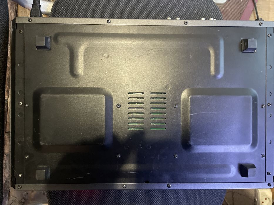 Dj mixer /gemini cdmp 6000