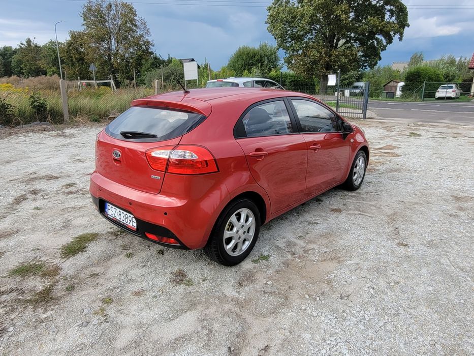 Kia Rio 3 1.1crdi 75KM 6 biegów  klima 5drzwi 4l/100km