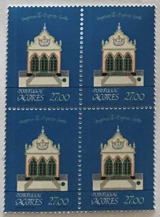 Quadra de selos novos de 27$00 - Arquitectura Reg. dos Açores - 1982