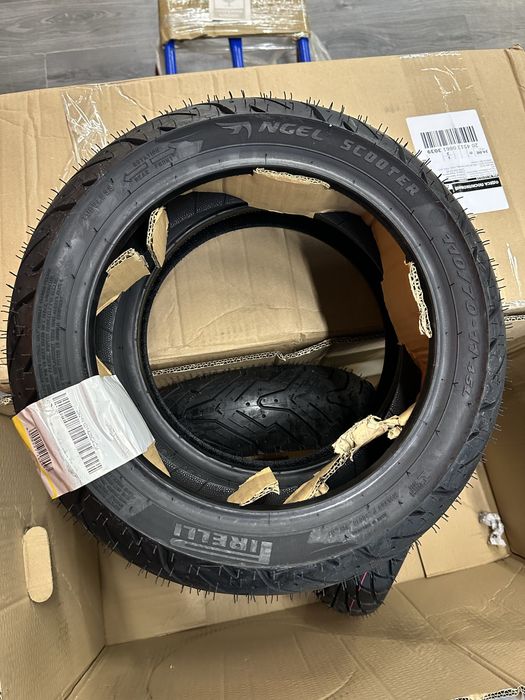 Покрышка шина скат Pirelli 110/70/11 - 90-80-11 на електроскутер Aima A700