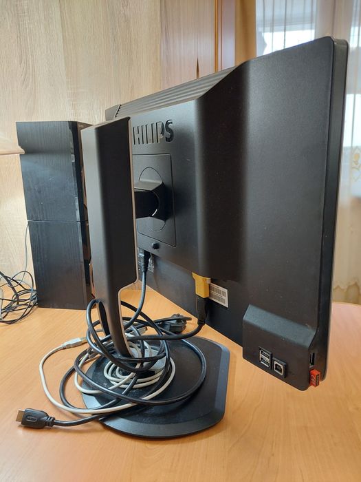 Монітор Philips 221P3L (22" 1920x1080)