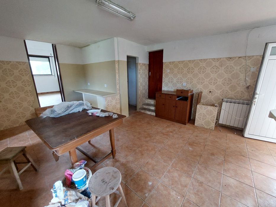 Aluga-se T1 em Moradia