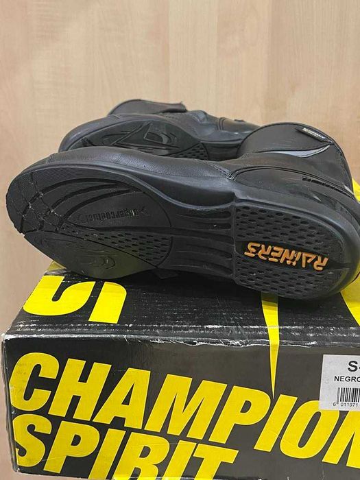 Buty Rainers S-80 ROZM 42/Komis Krzysiek