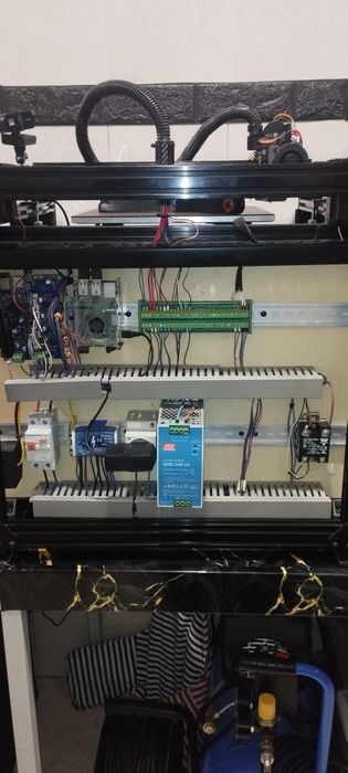 Impressora 3D BLV MGN Cube + Duet 2 + Raspberry Pi 3