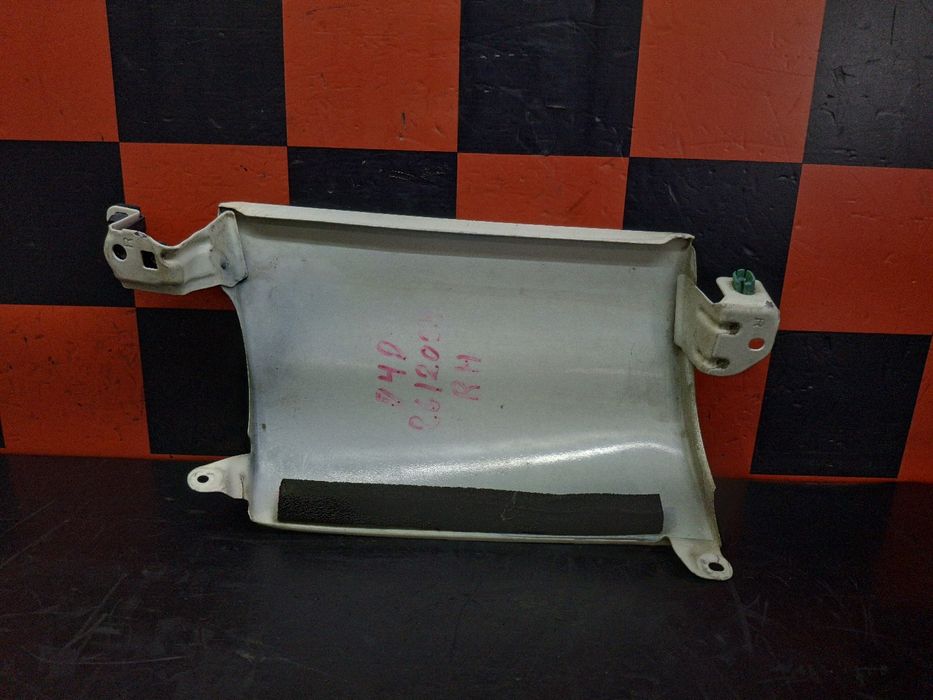Friso exterior TOYOTA Dyna Chassis (KD_, LY_, _Y2_, _U3_, _U4)