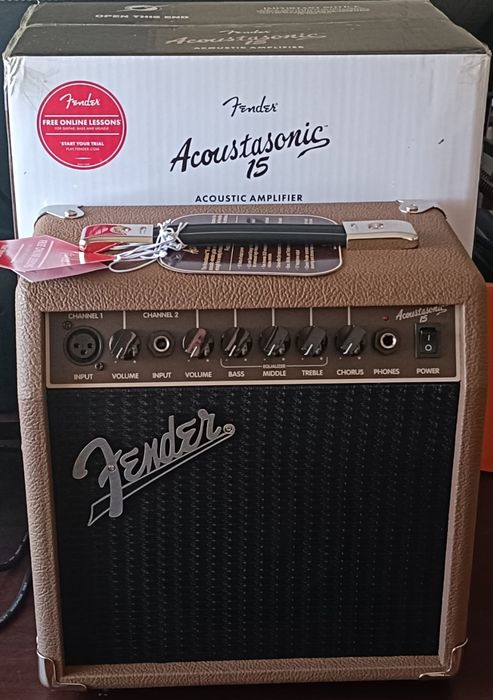 Fender Acoustasonic 15, amplificador de combinação de 15 W