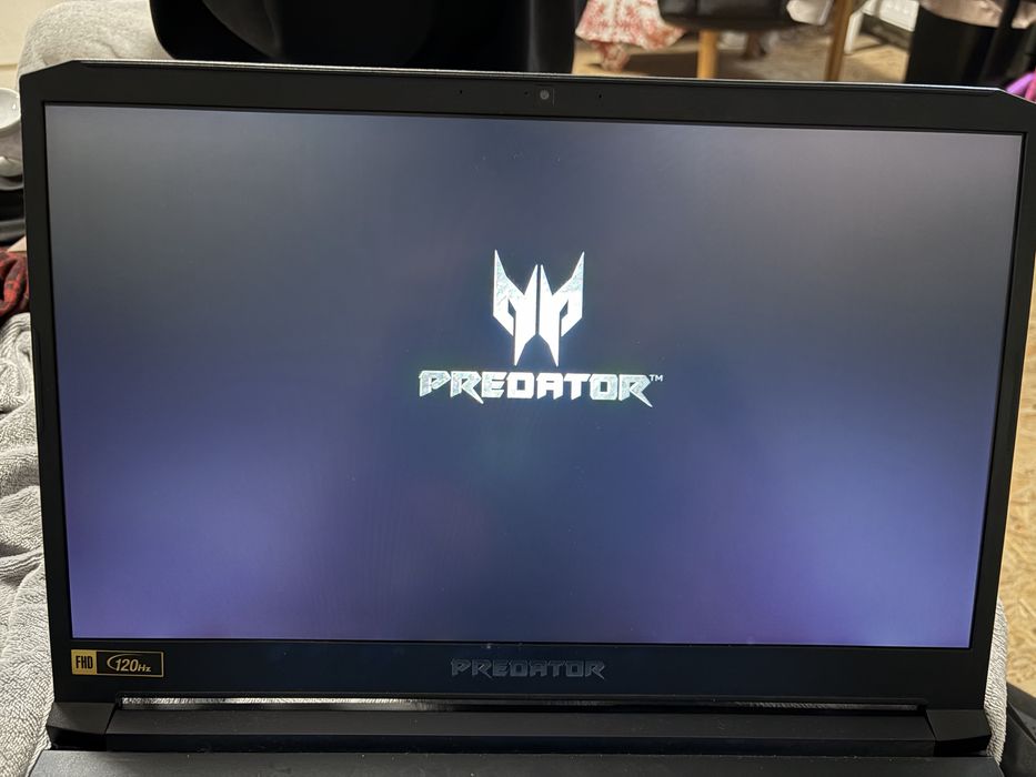 Laptop gamingowy predator helios 300 i5-10300h gtx 1650 ti