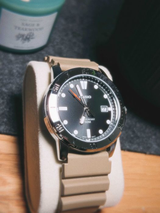 Zegarek męski CASIO MTP-VD01 modny