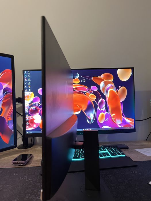 HP 24FH Monitor + Power Adapter64550916896001121