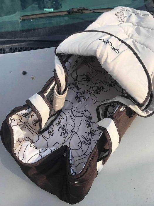 Детская переноска Geoby