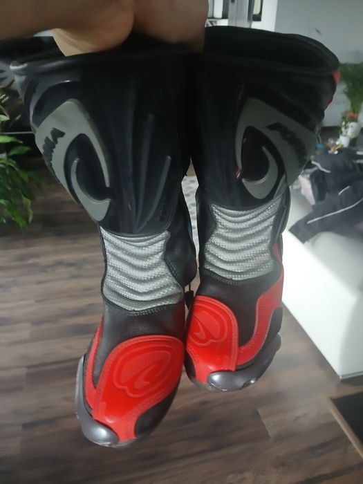 Sprzedam buty firmy forma