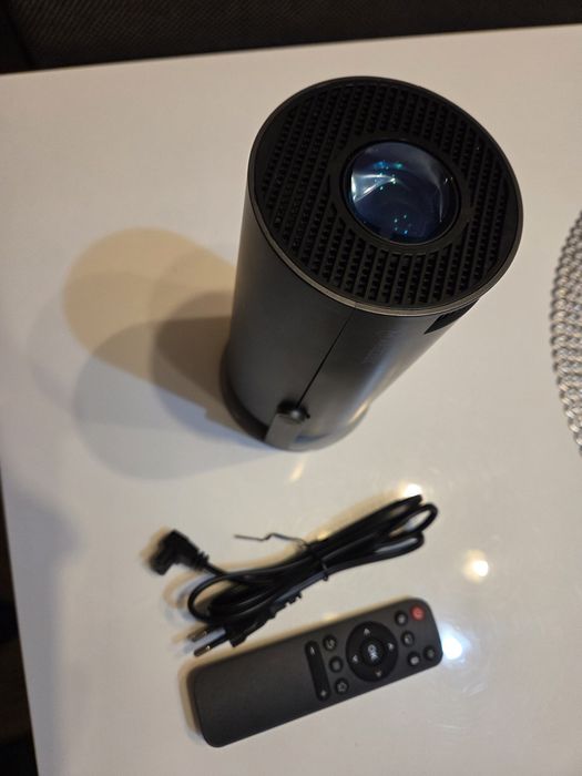 Projektor Rzutnik Magcubic hy300