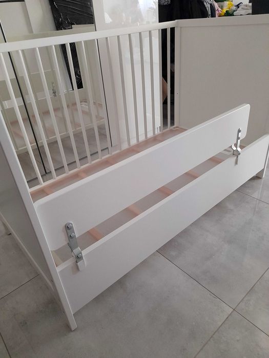 Łóżeczko z materacem Ikea