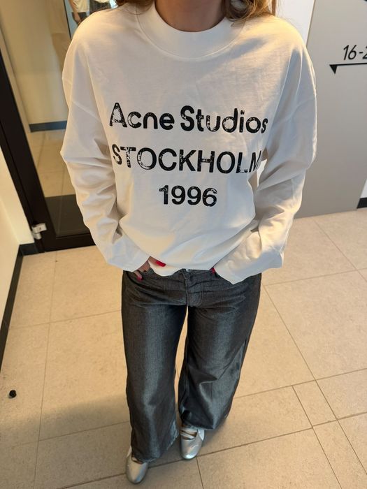 Acne Studios sweater  Size M
