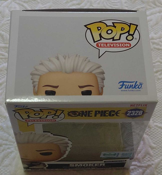 funko pop one piece 2328 smoker limited edition 9500 peças