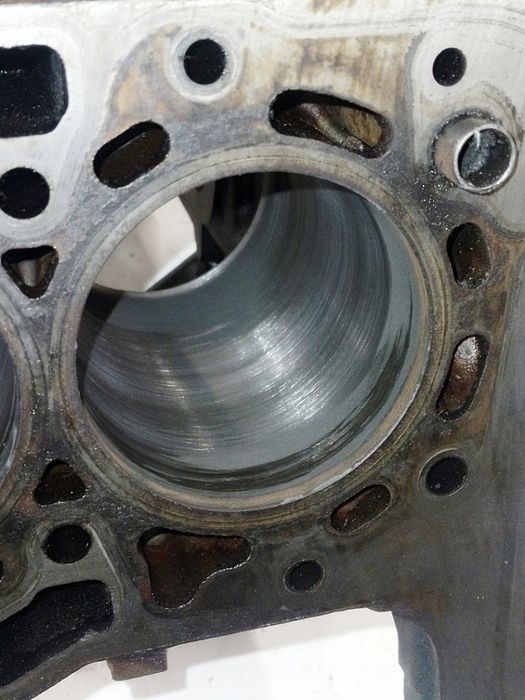 Blok Silnika 2.2 Hdi Tdci Jumper Boxer Ducato Transit Euro4 6C1Q-6015-Ae