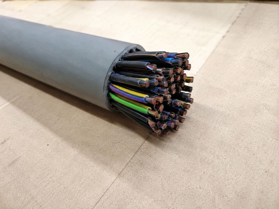 Nowy kabel sterowniczy YSLY 30×1,5 mm² – ok. 700 m