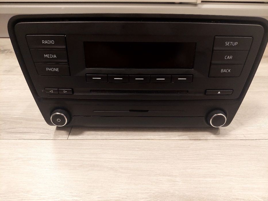 Магнітола Skoda Octavia A7