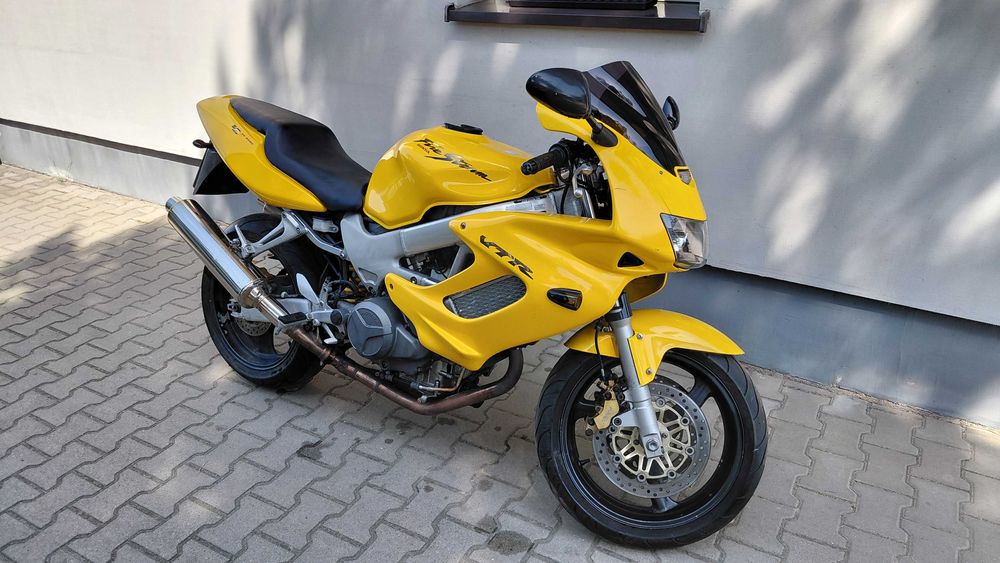 HONDA VTR 1000 Firestorm z Niemiec , 43tkm , 1998r , polecam !