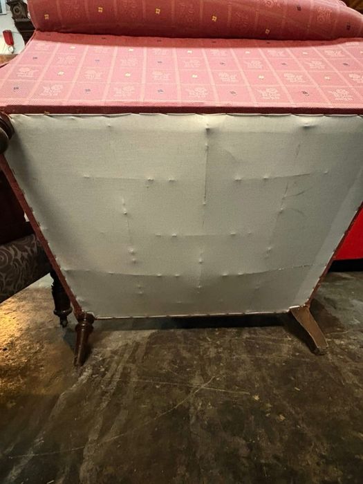 Cadeirão de orelhas