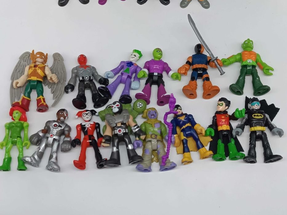 Zestaw 14 figurek Imaginext Figurki Imaginext Batman, Robin, Harley Quinn