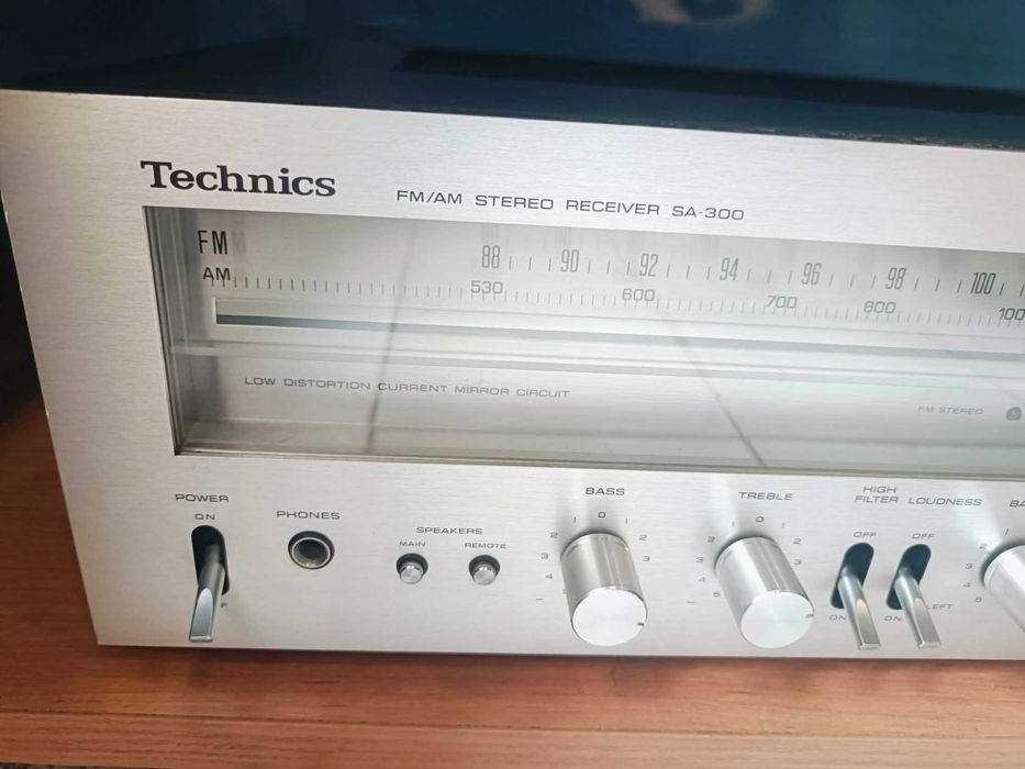 Amplituner Technics