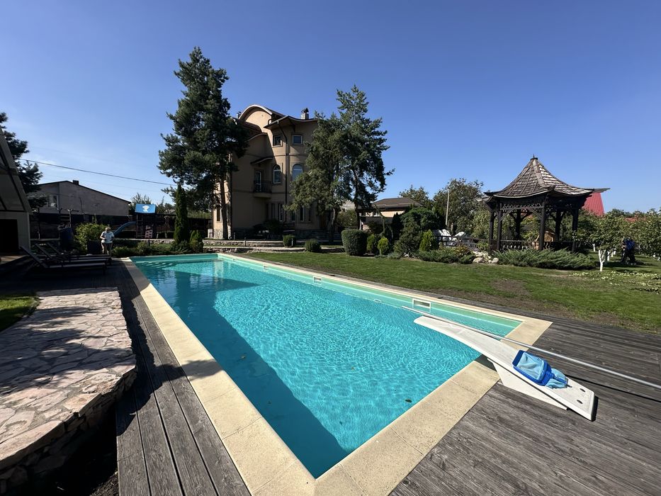 (295м2) Дом с бассейном  Хотяновка