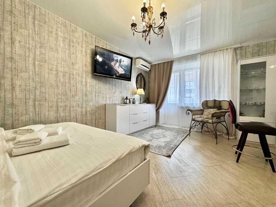 ApartPoltavaШикарна студія італійський стиль,ЦЕНТР. чек, ПОДОБОВО