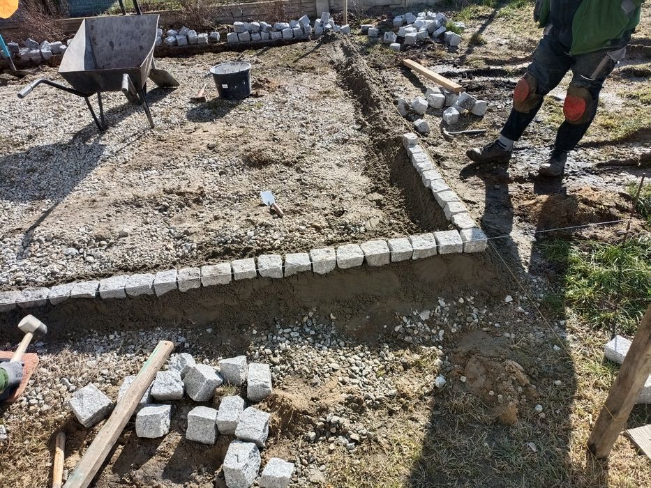 Ogrodnik, usługi ogrodnicze