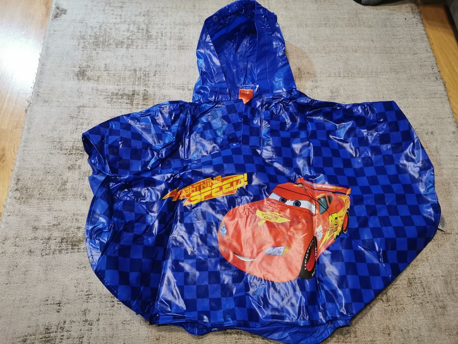 Kurtka 110 116  przeciwdeszczowa poncho zygzak McQueen 98 104