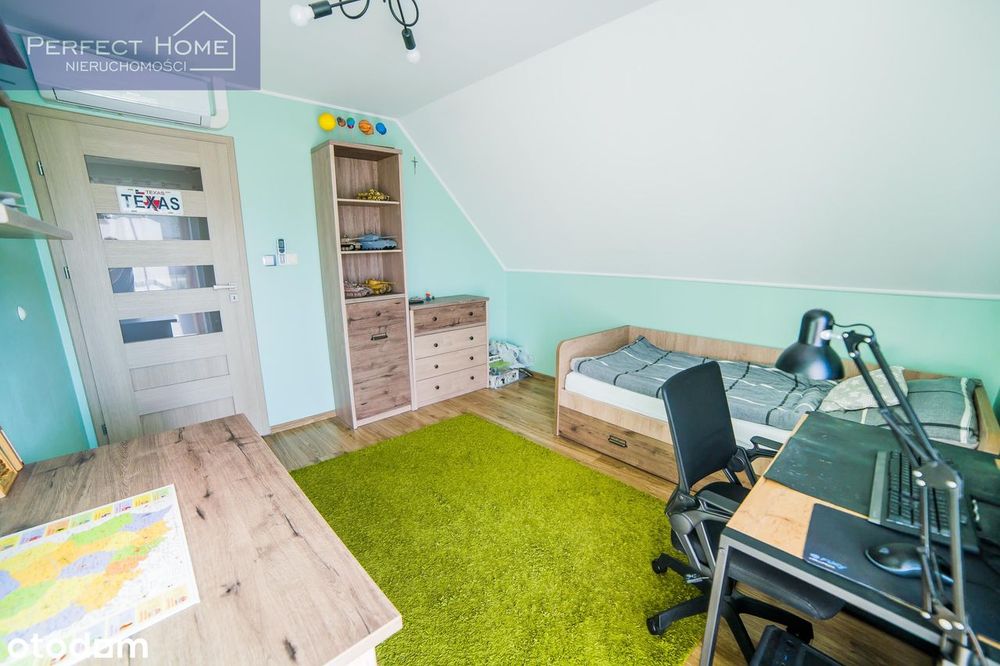 Dom W Kiczycach | 5 Pokoi | 849 M² Działki | Podwójny Garaż