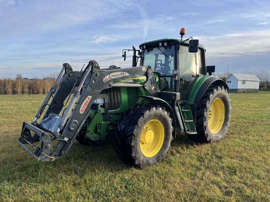 John Deere 6820, Tur Stoll, Przedni TUZ, Przedni WOM