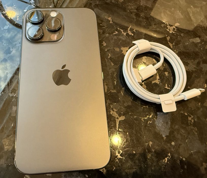 Apple iPhone 14 Pro Max 256gb, neverlock, батарея 100%