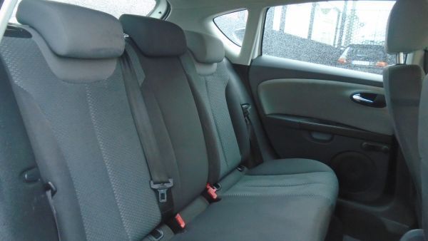 Para Peças Seat Leon (1P1)