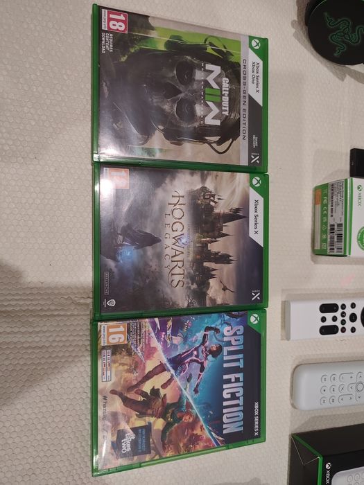 Xbox series X 2 Tb mais 3 Jogos Fisicos, 2 comandos e Fones XBOX