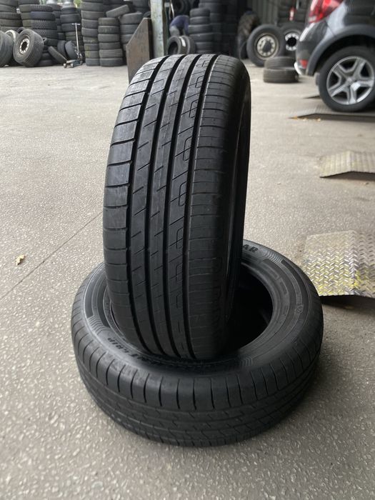 Pneus 215/60/17 Goodyear EfficientGrip Performance