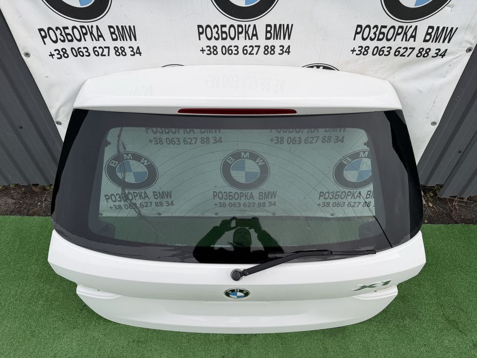 Кришка багажніка bmw x1 e84 ляда бмв колір а300 біла, з  склом