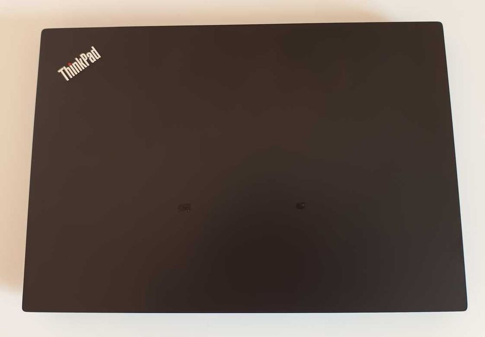 Lenovo ThinkPad E585 15.6" Ryzen 3, 8Gb DDR4, 128 SSD + 500Gb, Type-C