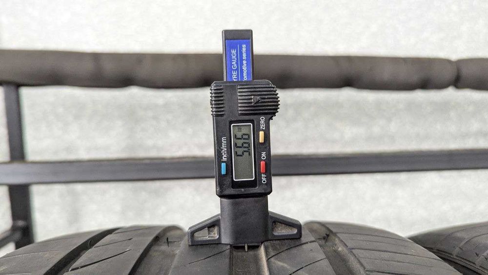 Шини 275/40 R19 105Y Tracmax X-privio TX3