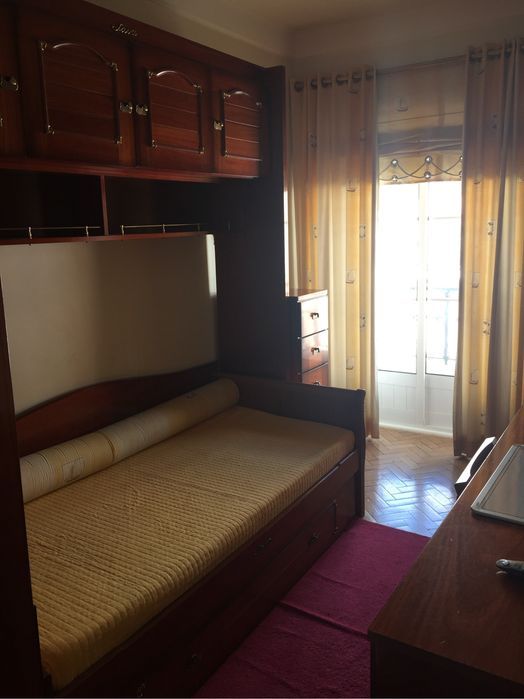 Quarto em Alvalade-Av. da Igreja