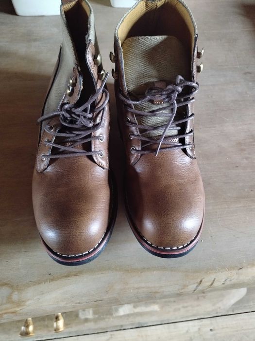 Buty męskie trapery