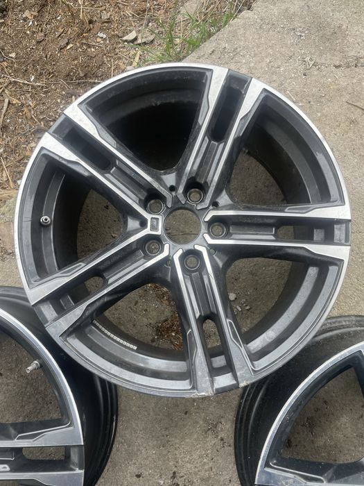 4x felgi Bmw 1 F40 18cali