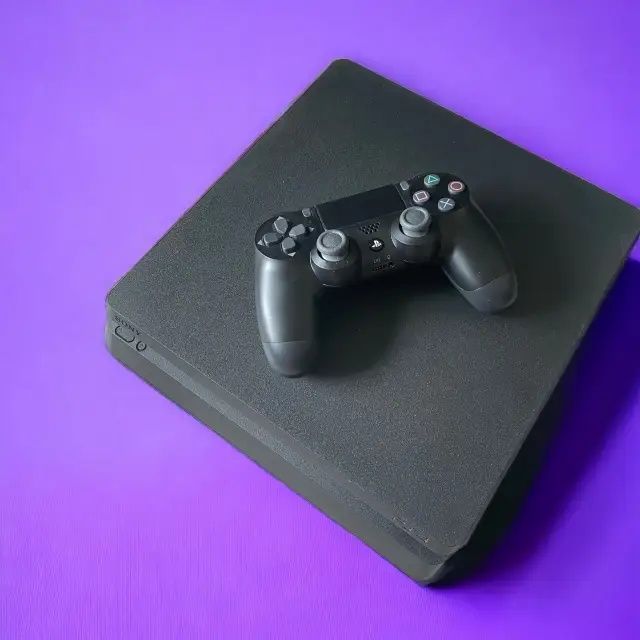 Приставка ігрова Playstation 4 Slim 1. 500, 2 джойстика Стаціонарна ігрова консоль PS4 для телевізора