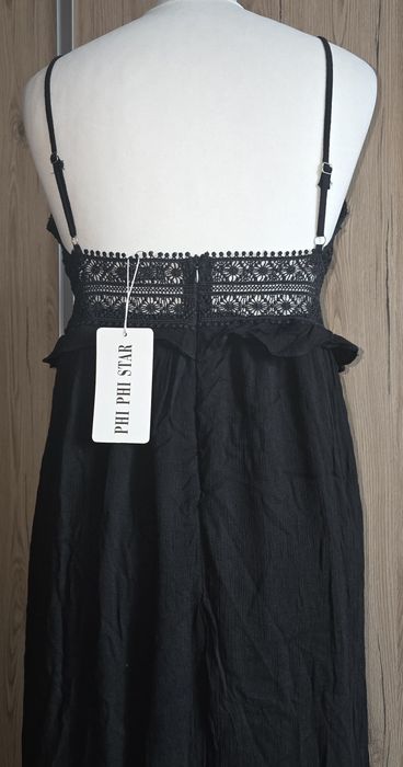 Czarna sukienka boho