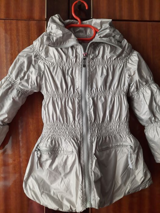 Ветровка для девочки