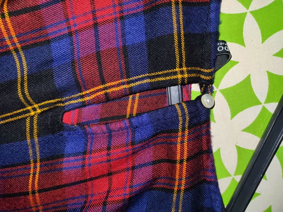 Blusa em excelente estado da marca Lanidor