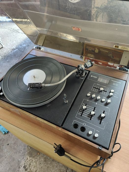 Gramofon unitra WG-610F