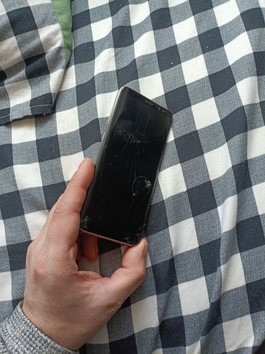 Samsung s8  4/64 duos все працює