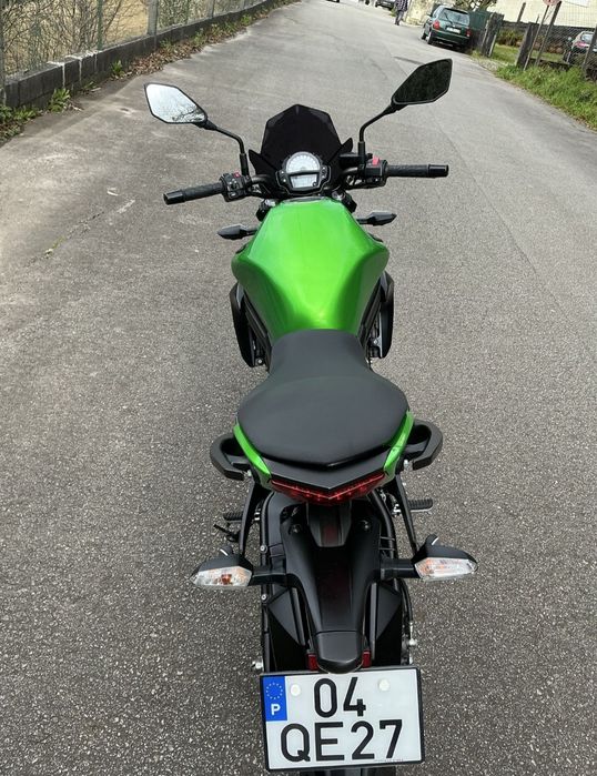 Kawasaki er6n - 650cc