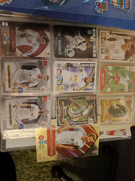 Karty piłkarskie różne